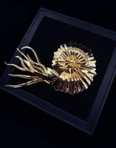 *sold
The Gentlest Golden Brickhouse
2024
10"x10" (hxw)